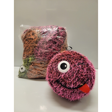 HD-333 FLUFFY FOOTBALLS PACK OF 20